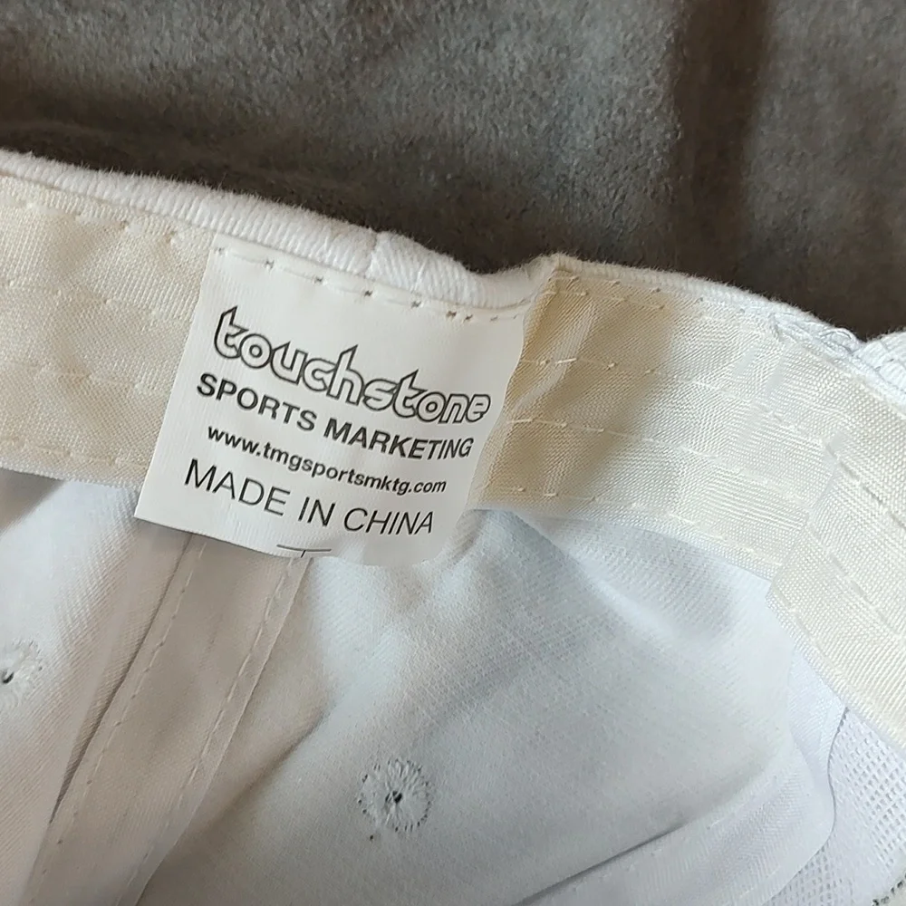 🏵️WBS Penguins Hockey Cap - Picture 3 of 5